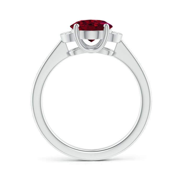 AA - Garnet / 2.06 CT / 14 KT White Gold