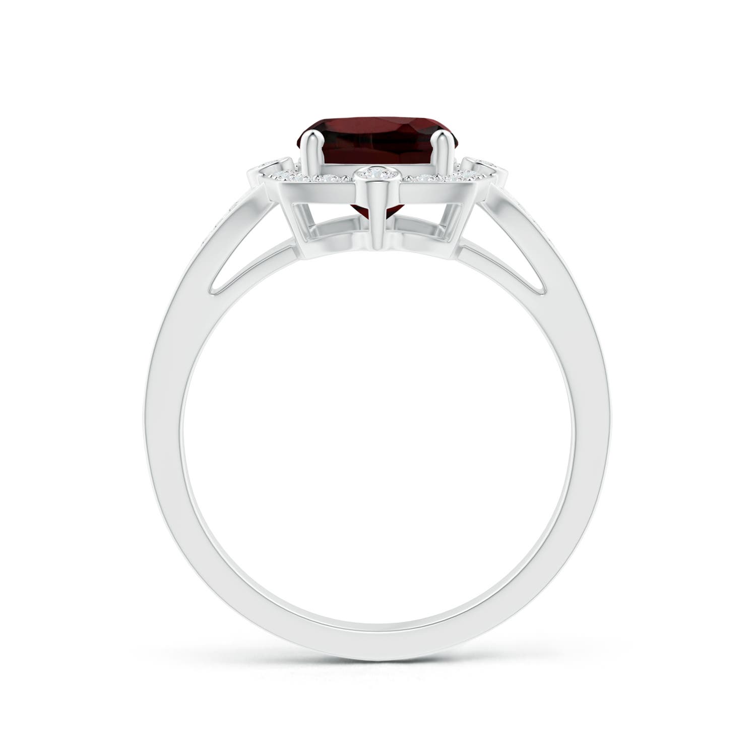 AA - Garnet / 3.18 CT / 14 KT White Gold