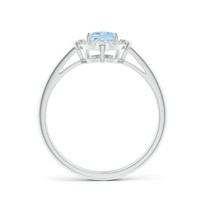 A - Aquamarine / 0.72 CT / 14 KT White Gold