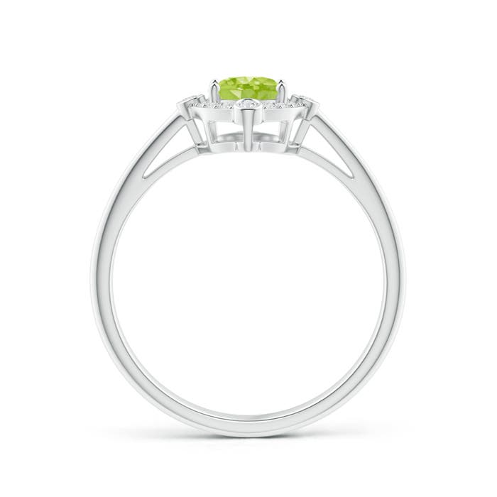 AA - Peridot / 0.97 CT / 14 KT White Gold