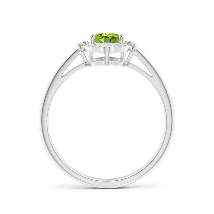 AAA - Peridot / 0.97 CT / 14 KT White Gold