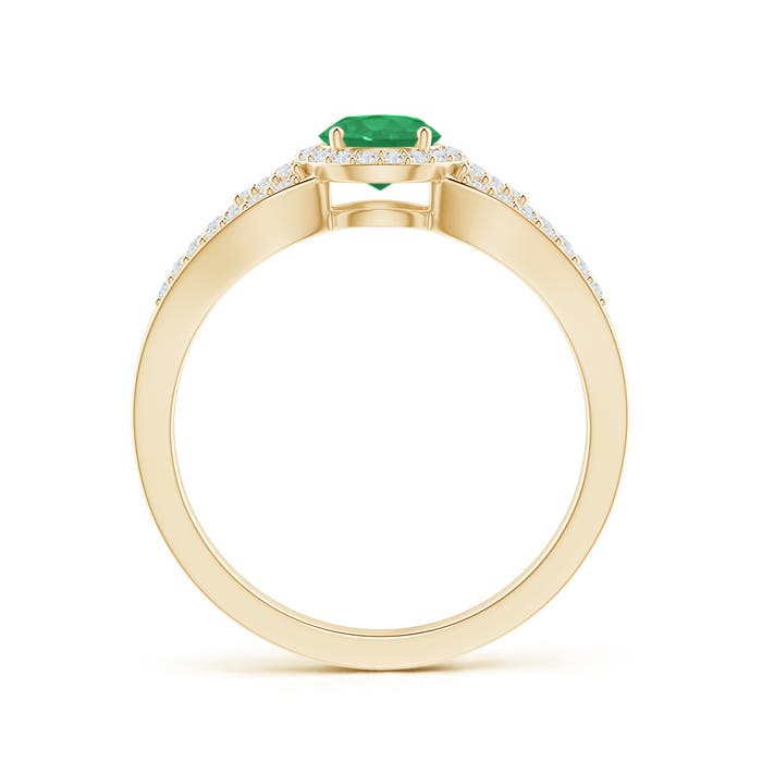 A - Emerald / 0.74 CT / 14 KT Yellow Gold