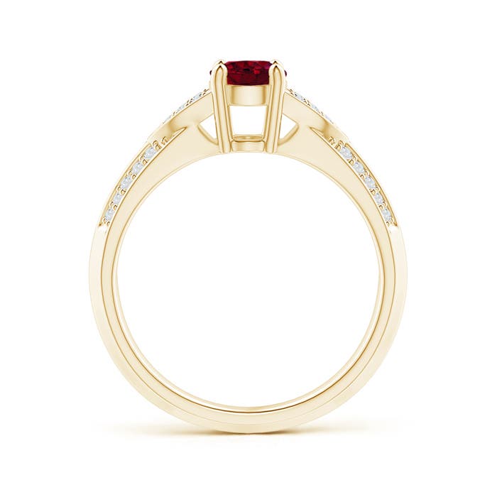 AA - Garnet / 1.08 CT / 14 KT Yellow Gold