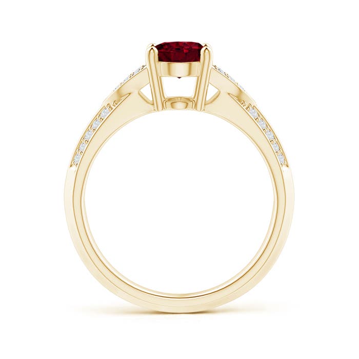 A - Garnet / 1.63 CT / 14 KT Yellow Gold