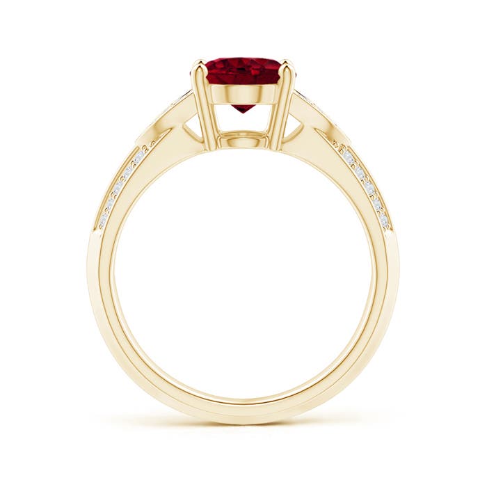 AAA - Garnet / 2.18 CT / 14 KT Yellow Gold