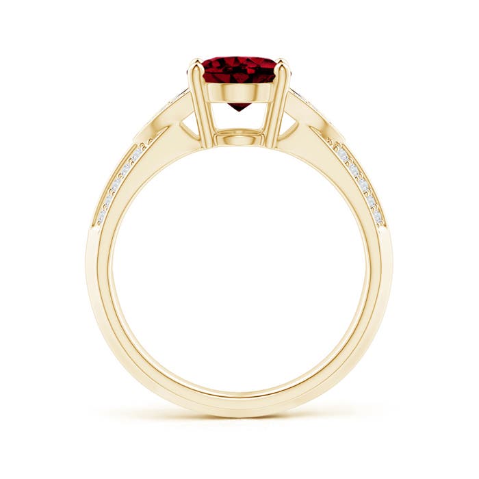 AAAA - Garnet / 2.18 CT / 14 KT Yellow Gold