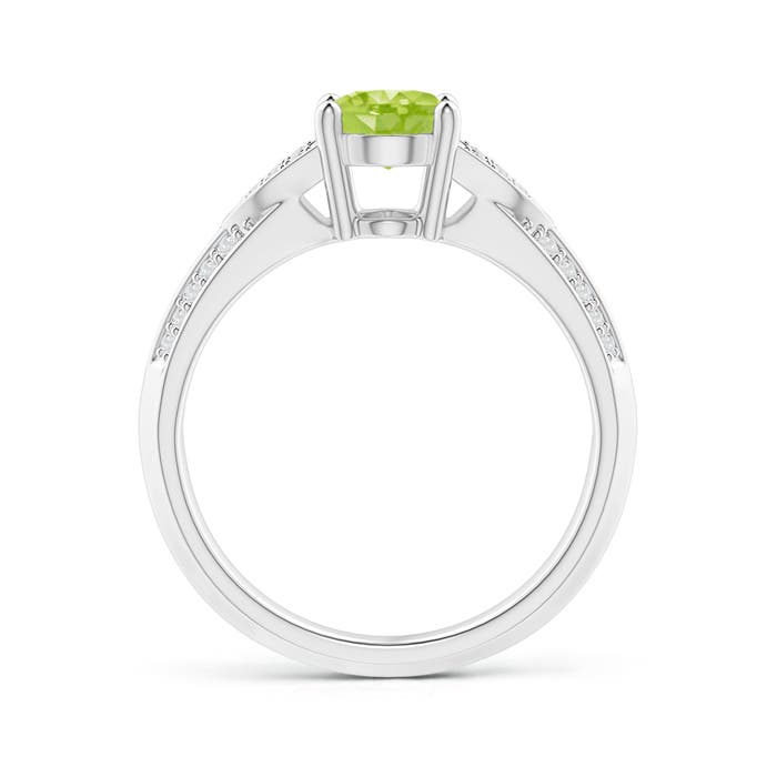 AA - Peridot / 1.53 CT / 14 KT White Gold