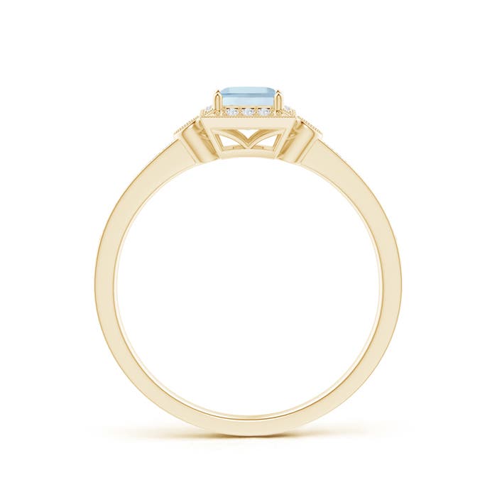 AA - Aquamarine / 0.49 CT / 14 KT Yellow Gold