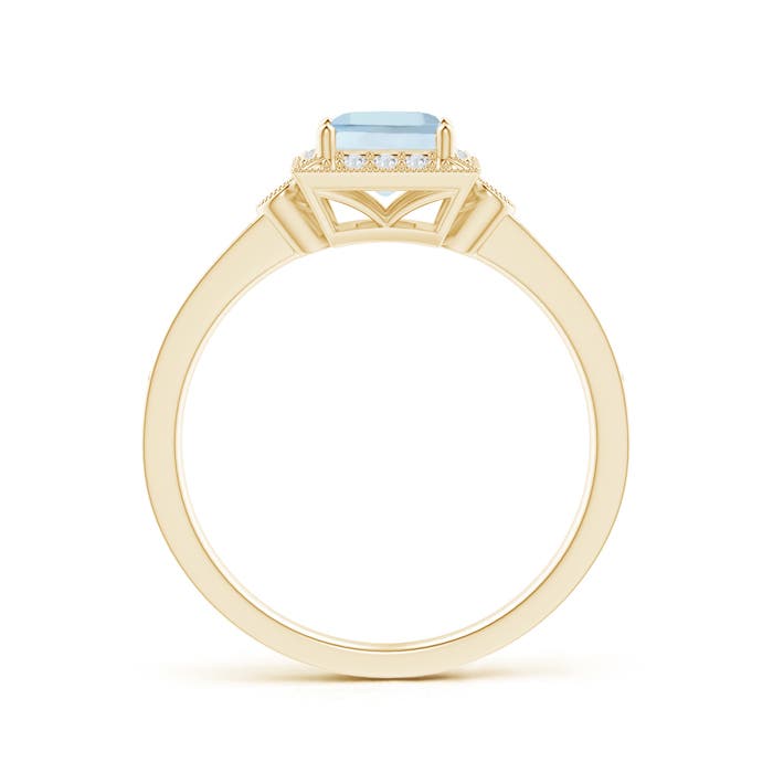 AA - Aquamarine / 0.72 CT / 14 KT Yellow Gold