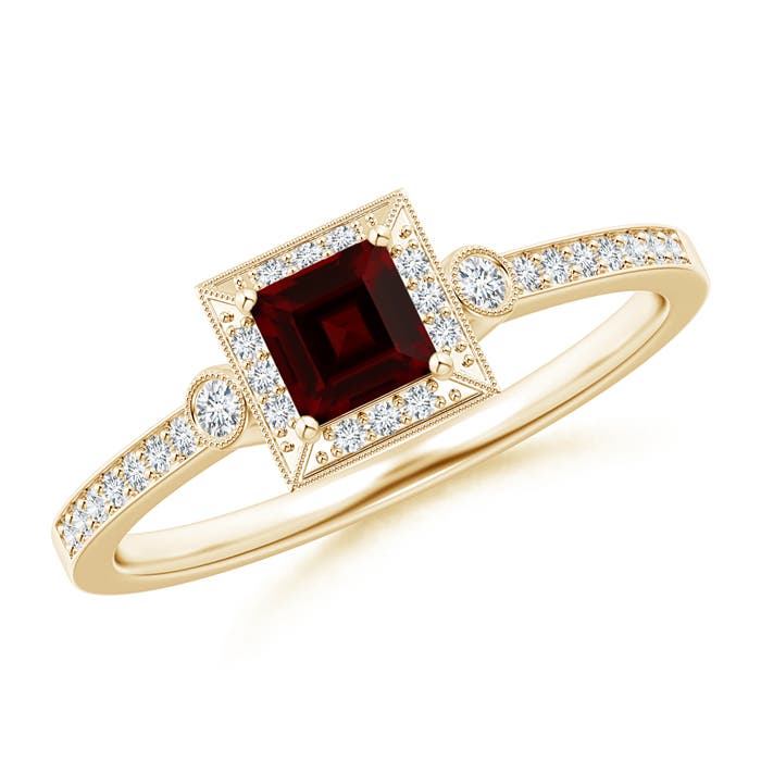 AA - Garnet / 0.51 CT / 14 KT Yellow Gold