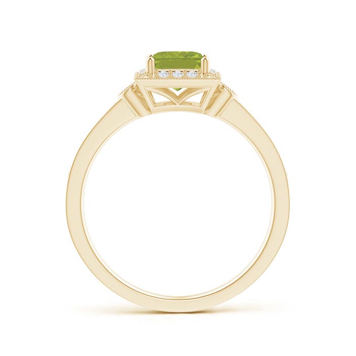 AA - Peridot / 0.82 CT / 14 KT Yellow Gold