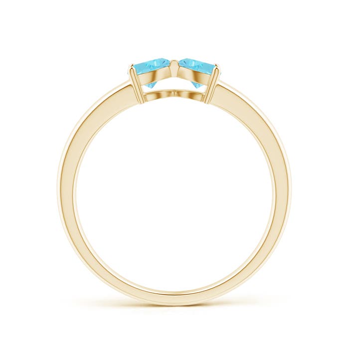 A - Swiss Blue Topaz / 0.58 CT / 14 KT Yellow Gold