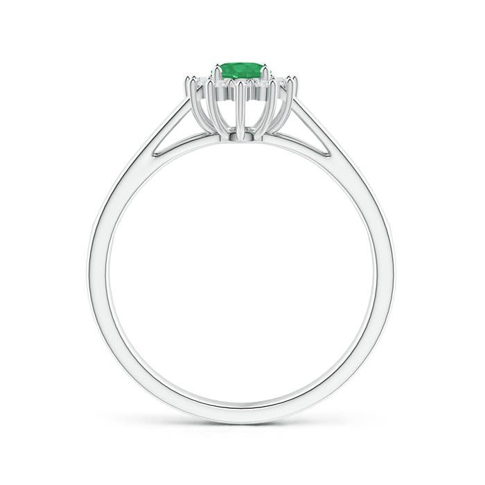 A - Emerald / 0.4 CT / 14 KT White Gold