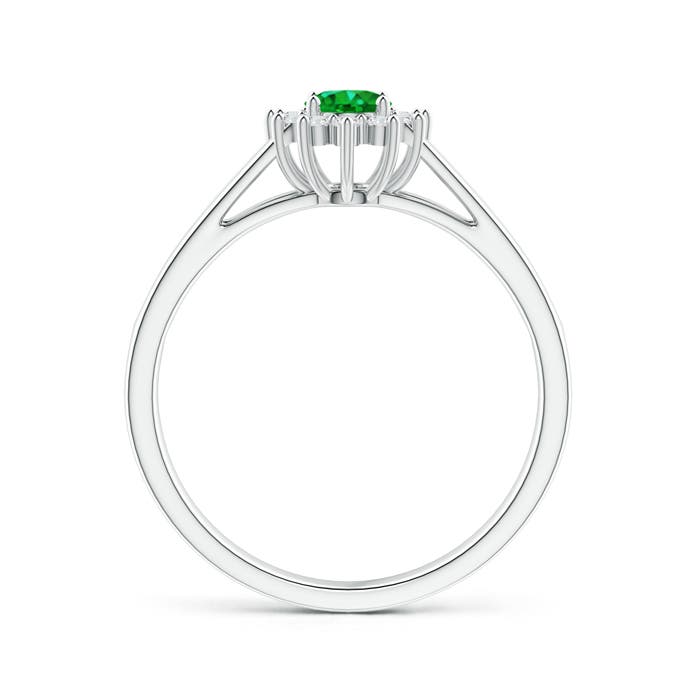 AAAA - Emerald / 0.4 CT / 14 KT White Gold