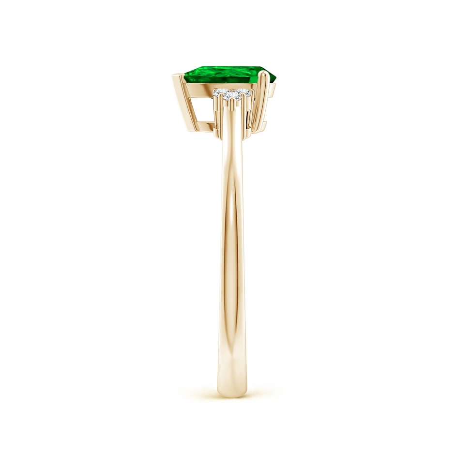 7x5mm Lab-Grown Pear Emerald Solitaire Ring with Trio Diamond Accents in Yellow Gold side-2
