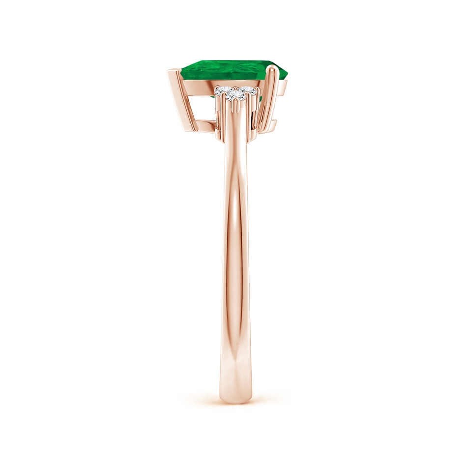 8x6mm AA Pear Emerald Solitaire Ring with Trio Diamond Accents in Rose Gold side-2