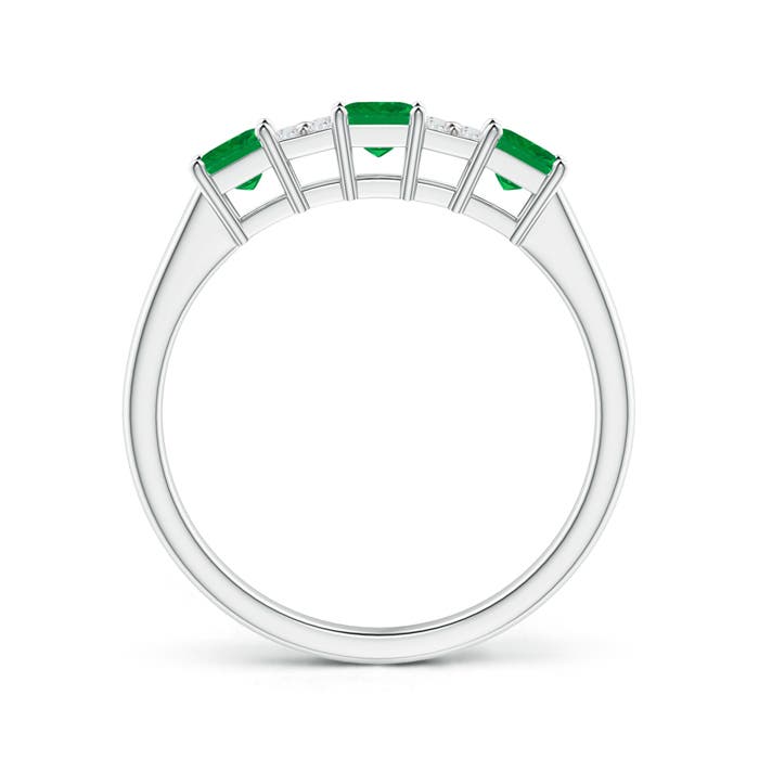 AA - Emerald / 0.53 CT / 14 KT White Gold