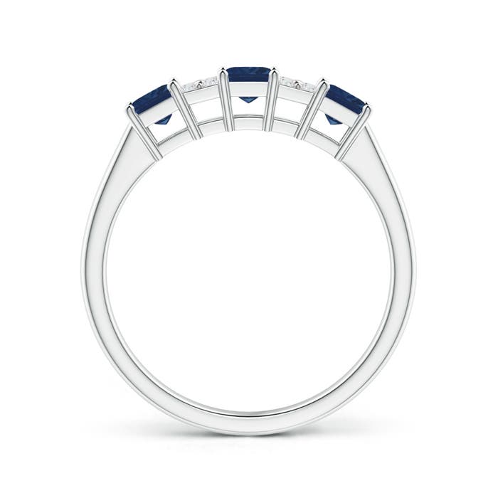 AA - Blue Sapphire / 0.65 CT / 14 KT White Gold