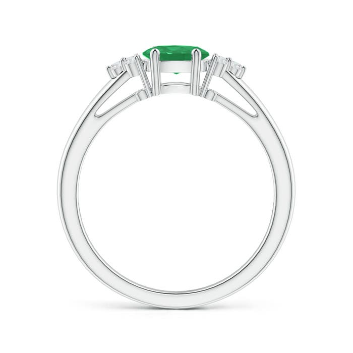 A - Emerald / 0.46 CT / 14 KT White Gold