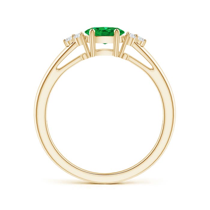 AAA - Emerald / 0.46 CT / 14 KT Yellow Gold