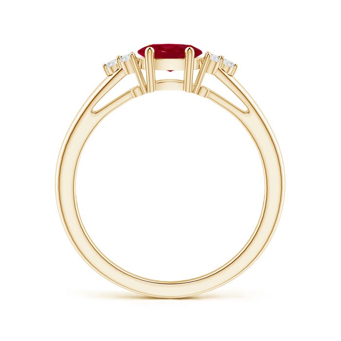 AA - Ruby / 0.66 CT / 14 KT Yellow Gold