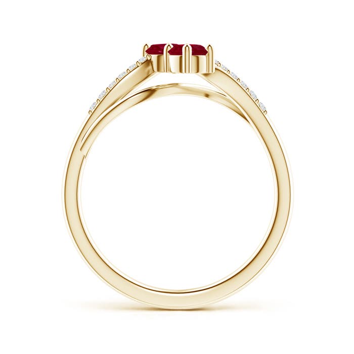 AA - Ruby / 0.58 CT / 14 KT Yellow Gold