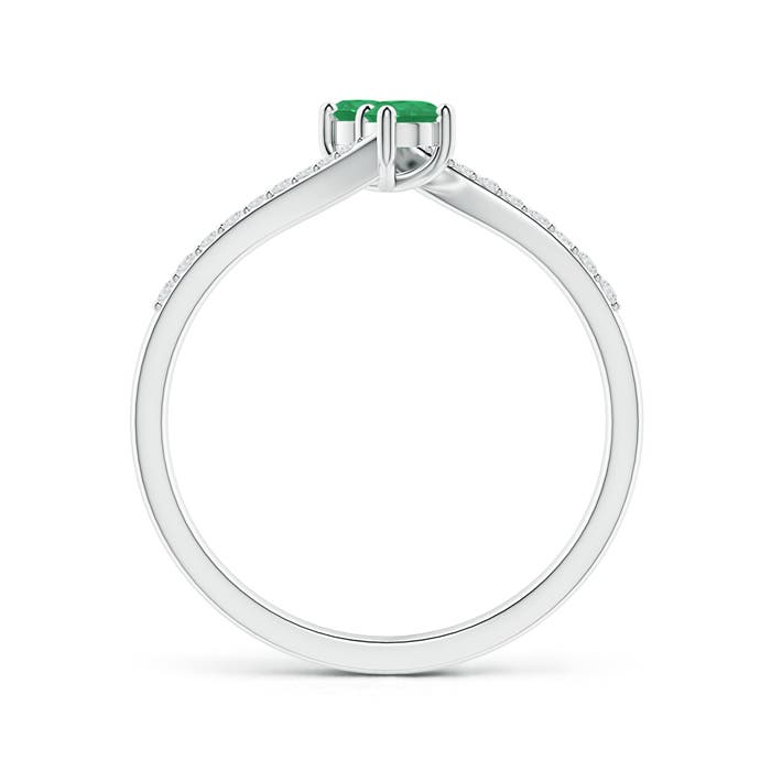 A - Emerald / 0.32 CT / 14 KT White Gold