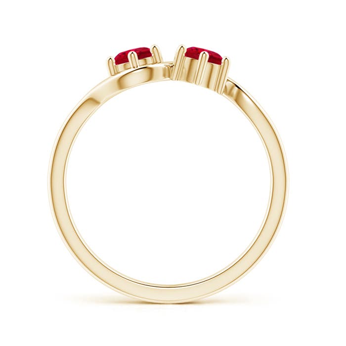 AAA - Ruby / 0.7 CT / 14 KT Yellow Gold