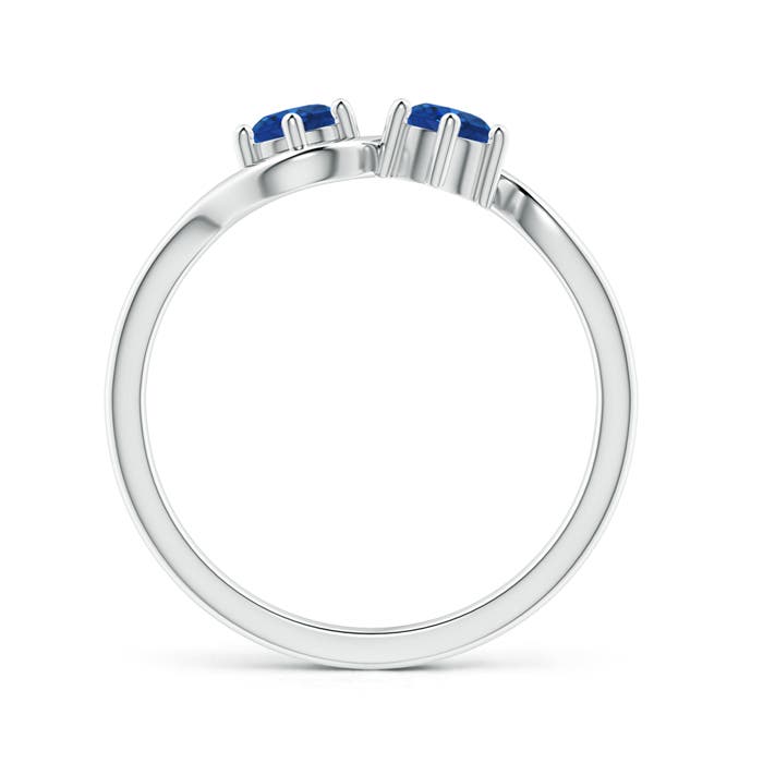 AAA - Blue Sapphire / 0.68 CT / 14 KT White Gold