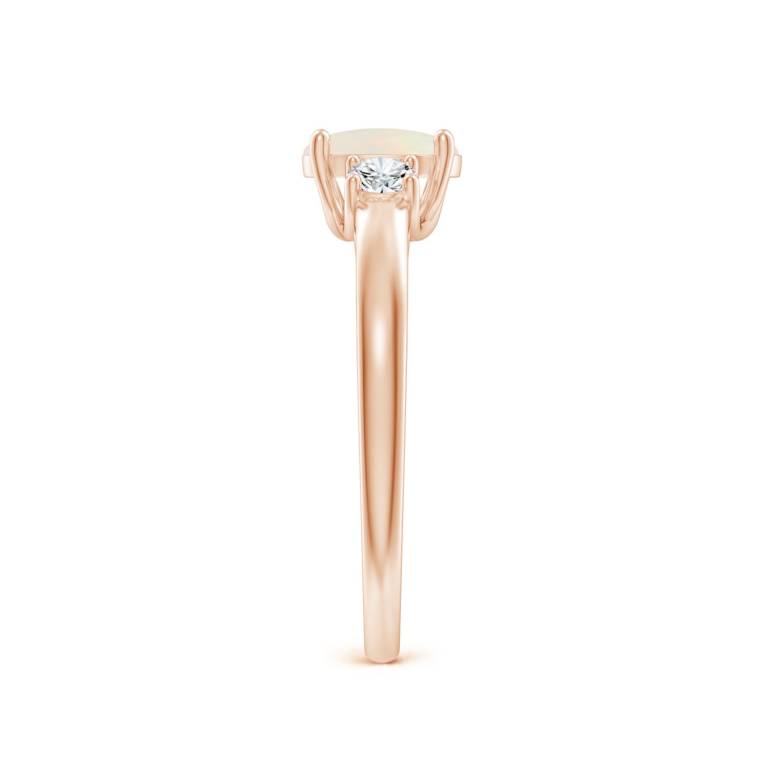 A - Opal / 0.66 CT / 14 KT Rose Gold