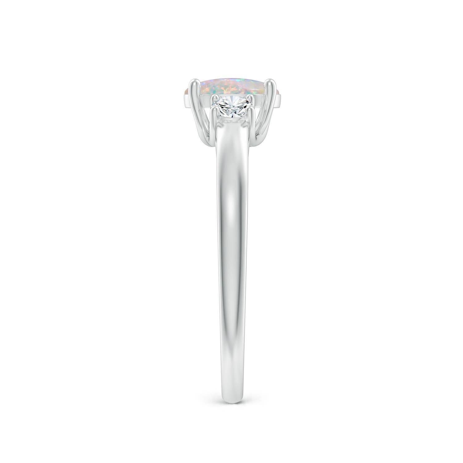 AAAA - Opal / 0.66 CT / 14 KT White Gold