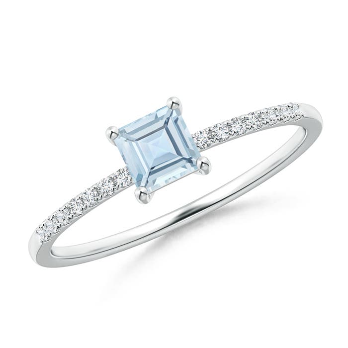 AA - Aquamarine / 0.4 CT / 14 KT White Gold