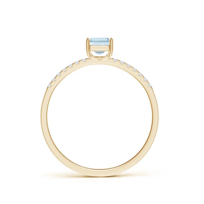 AA - Aquamarine / 0.4 CT / 14 KT Yellow Gold