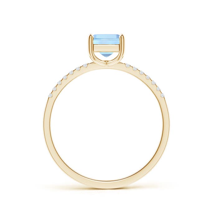 AAA - Aquamarine / 0.63 CT / 14 KT Yellow Gold