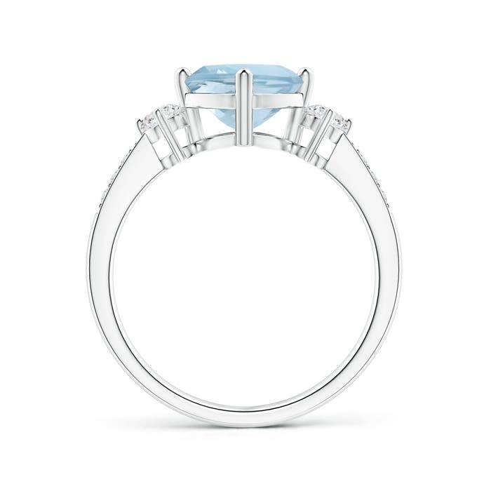 AA - Aquamarine / 1.66 CT / 14 KT White Gold