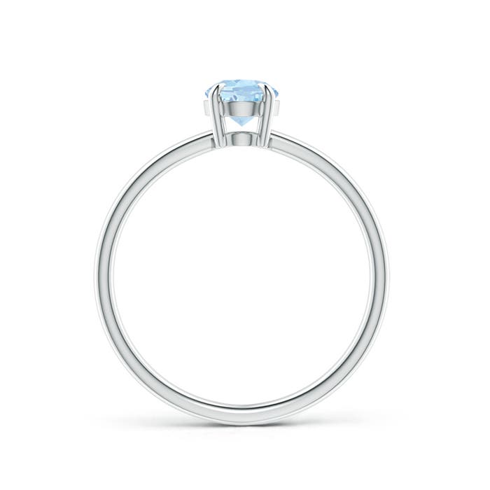 AA - Aquamarine / 0.6 CT / 14 KT White Gold