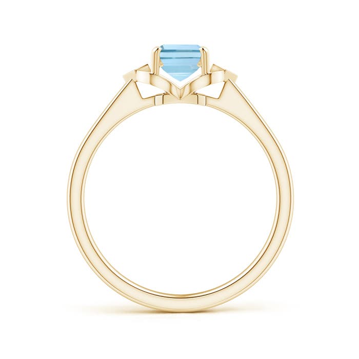 AAA - Aquamarine / 0.82 CT / 14 KT Yellow Gold