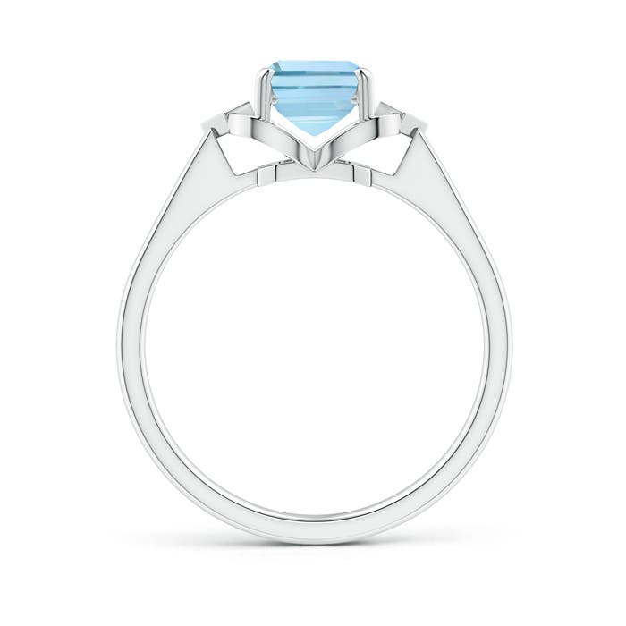 AAA - Aquamarine / 1.37 CT / 14 KT White Gold