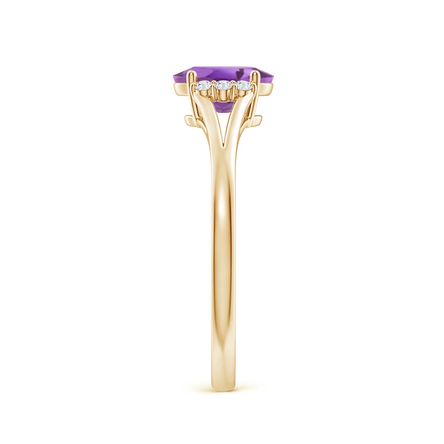 A - Amethyst / 0.77 CT / 14 KT Yellow Gold