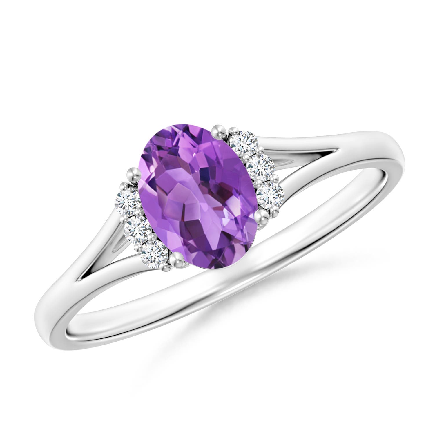 AA - Amethyst / 0.77 CT / 14 KT White Gold