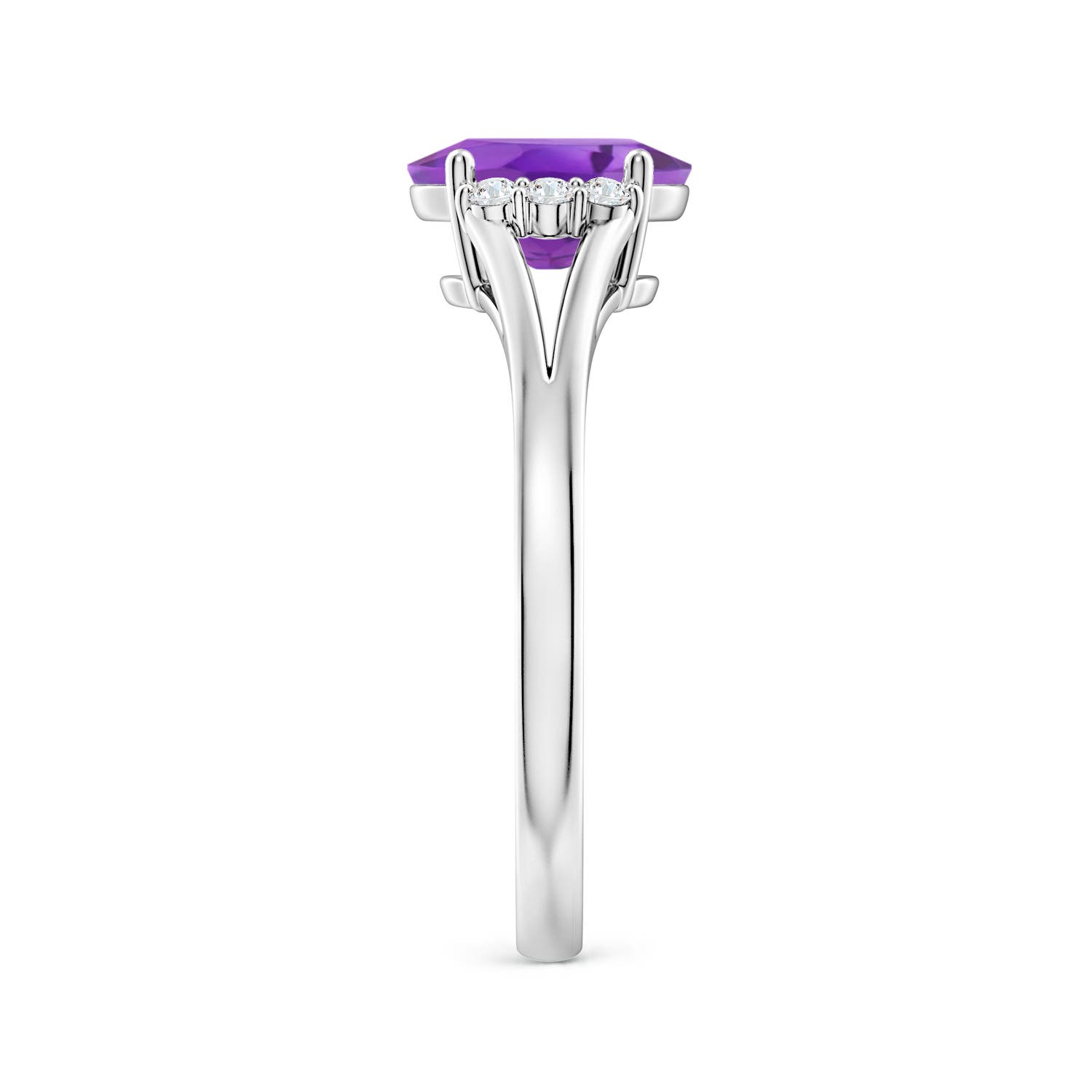 AA - Amethyst / 1.23 CT / 14 KT White Gold