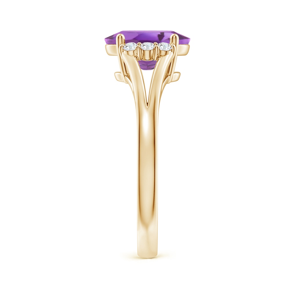 9x7mm A Oval Amethyst with Round Diamond Collar Solitaire Ring in Yellow Gold side-2