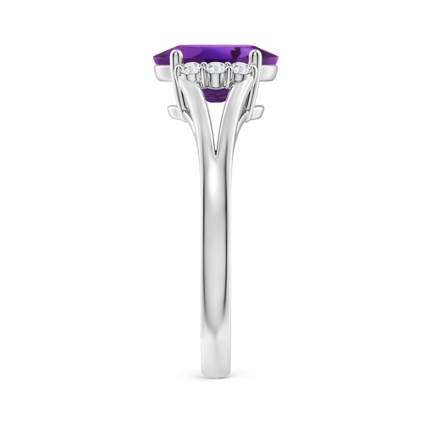 AAAA - Amethyst / 1.71 CT / 14 KT White Gold