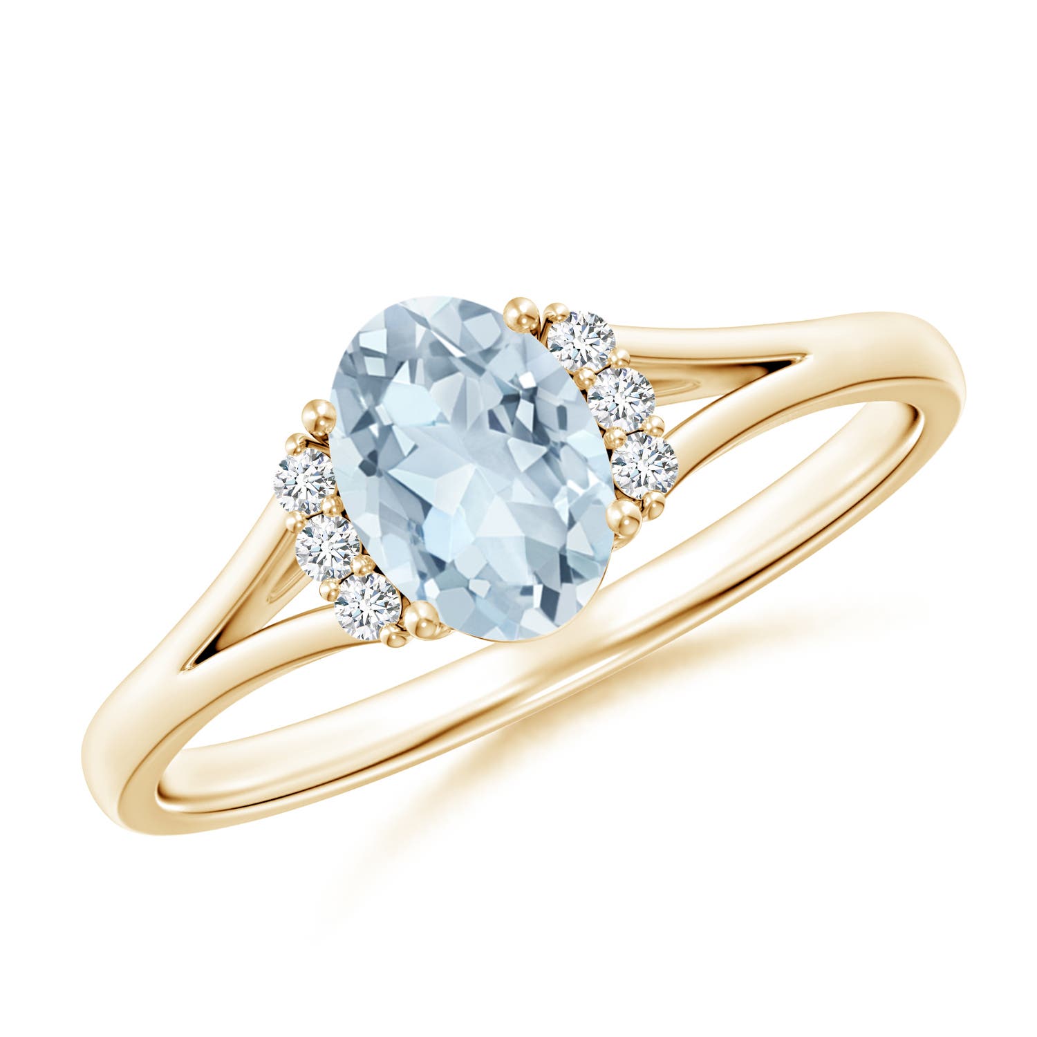 A - Aquamarine / 0.67 CT / 14 KT Yellow Gold