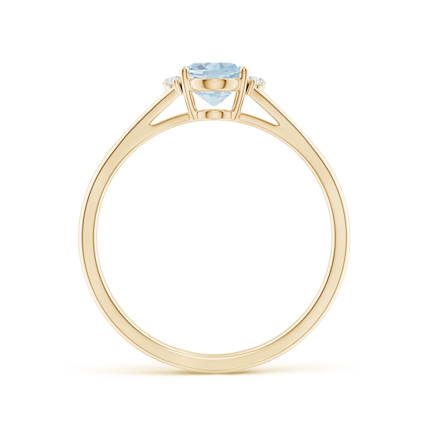 A - Aquamarine / 0.67 CT / 14 KT Yellow Gold