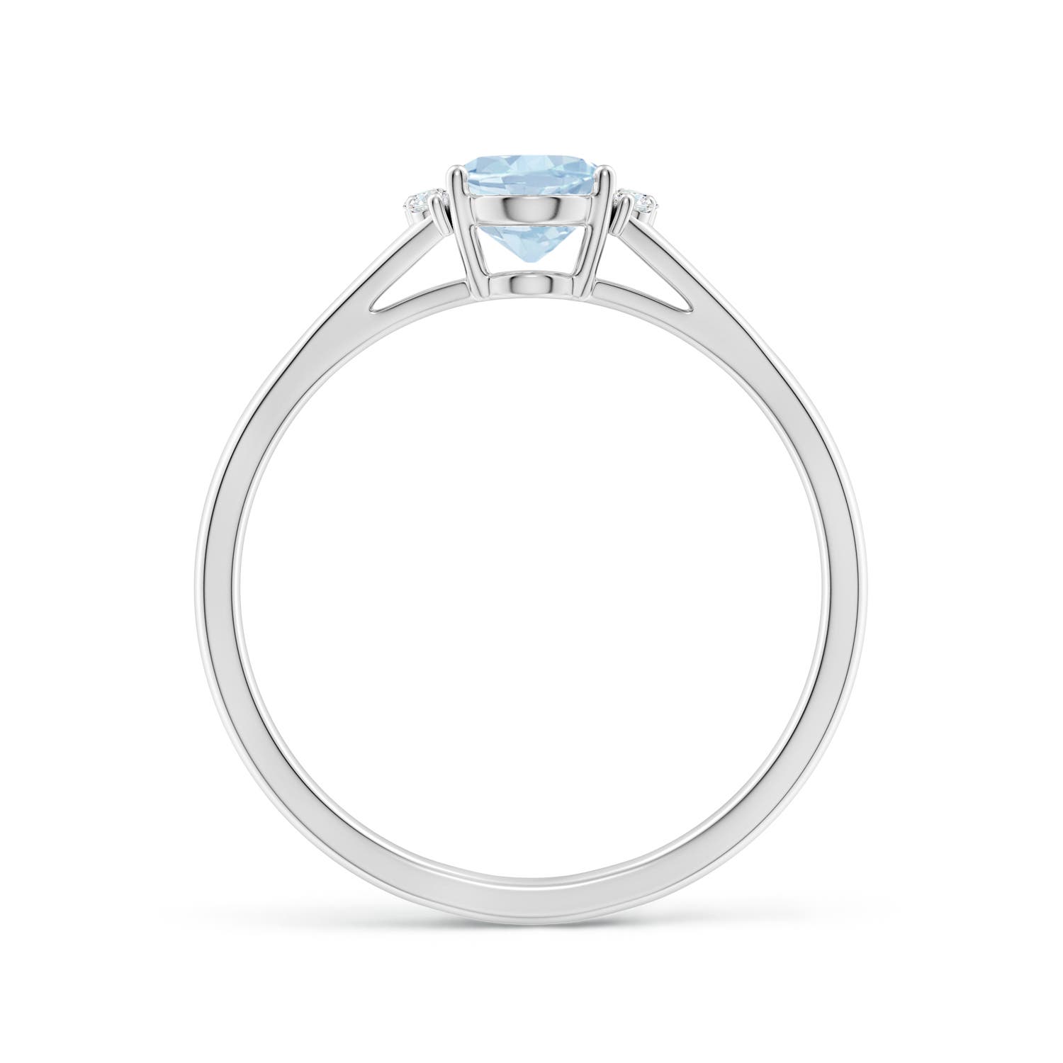 AA - Aquamarine / 0.67 CT / 14 KT White Gold