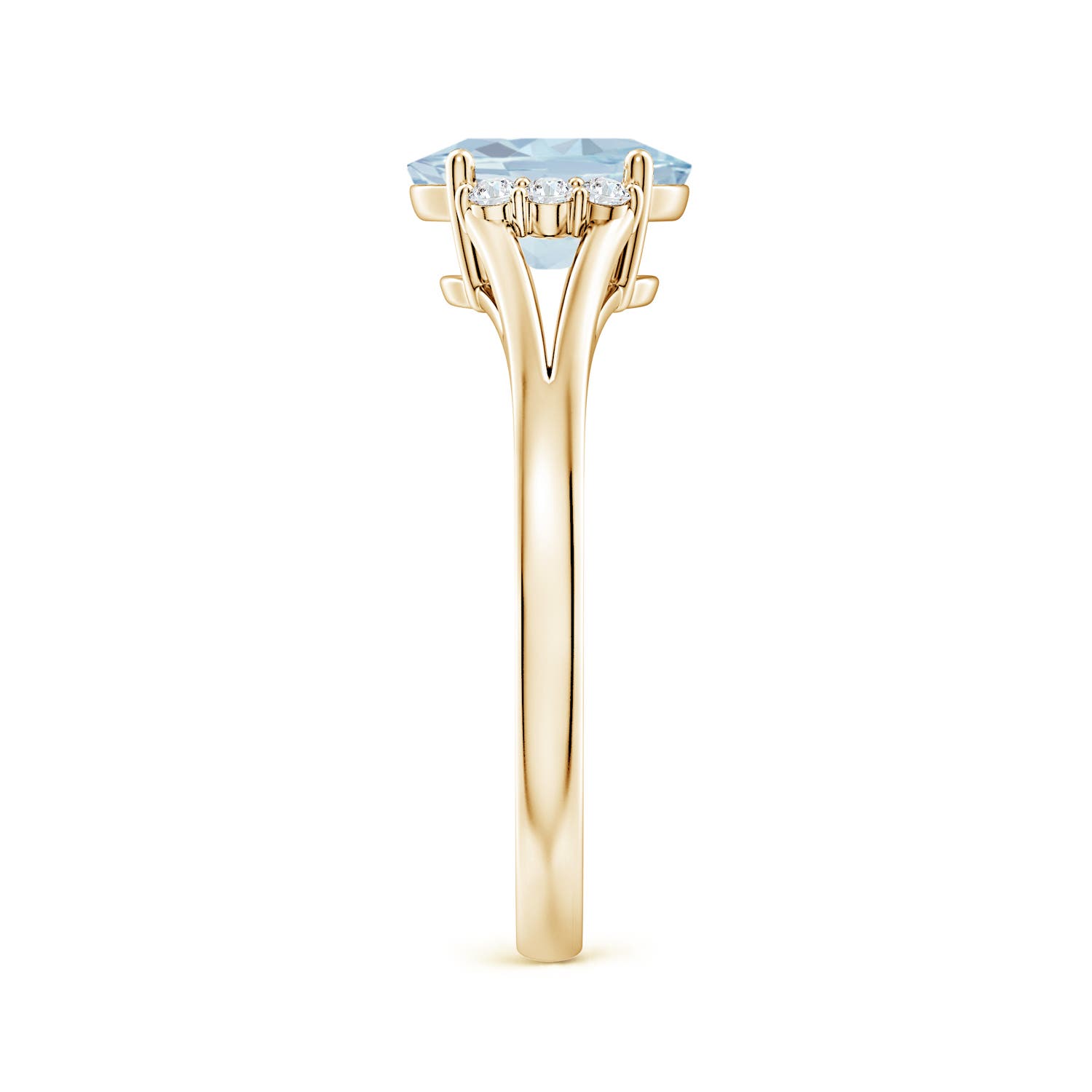 A - Aquamarine / 1.08 CT / 14 KT Yellow Gold