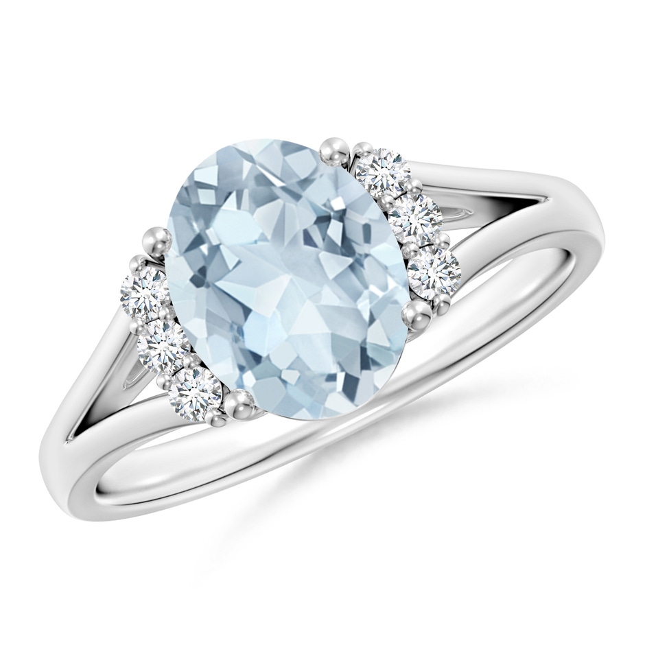 9x7mm A Oval Aquamarine with Round Diamond Collar Solitaire Ring in White Gold 