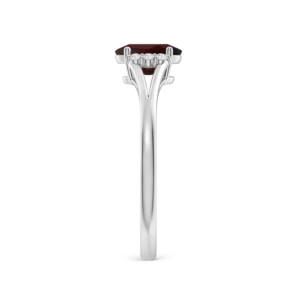7x5mm A Oval Garnet with Round Diamond Collar Solitaire Ring in P950 Platinum side 299
