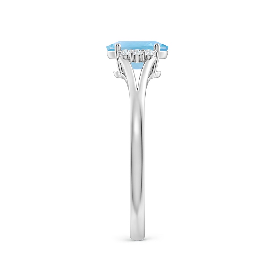 7x5mm A Oval Swiss Blue Topaz with Round Diamond Collar Ring in P950 Platinum side-2